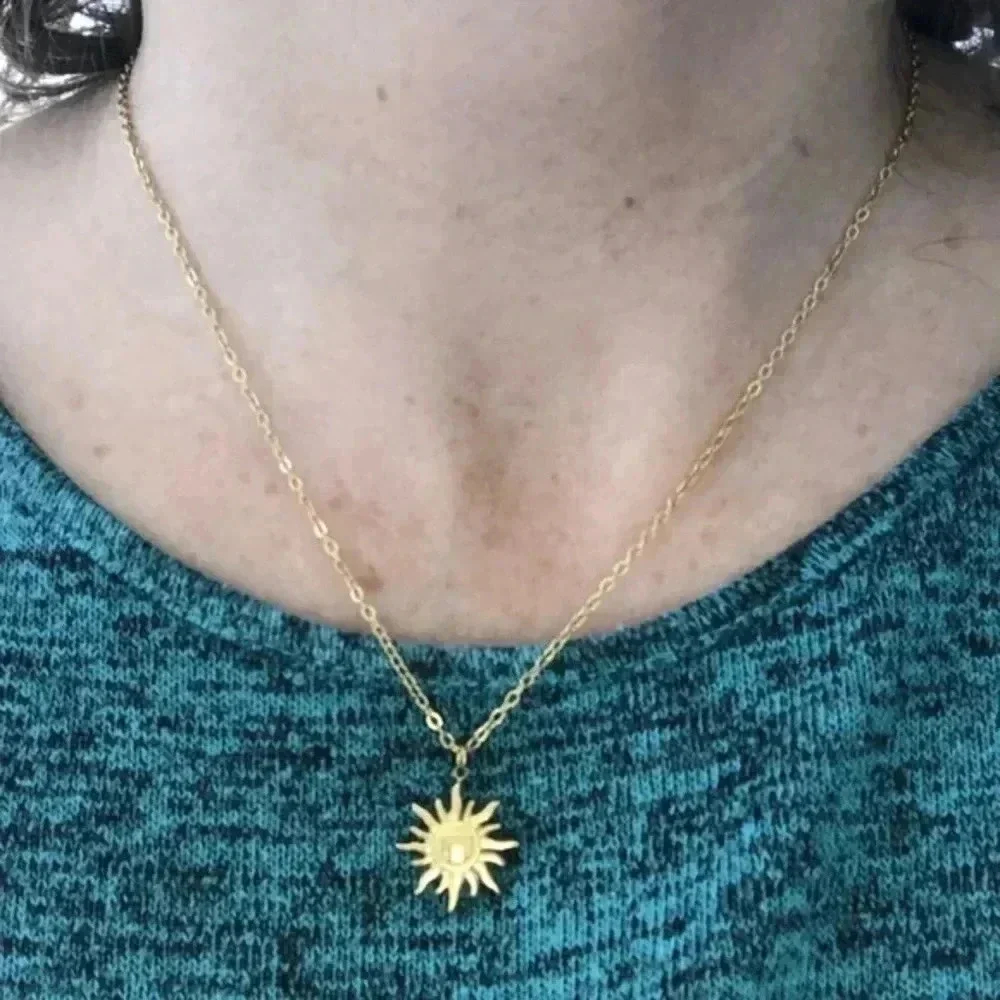 Waterproof 316L Stainless Steel 18k Gold Plated Sun Celestial Necklace NWT